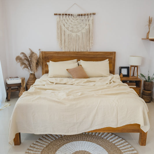Linen vs. Cotton: The Ultimate Bedroom Showdown