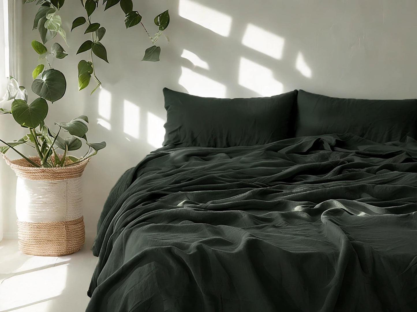 Charcoal green linen sheet set 1 flat sheet and 1 fitted sheet and 2 pillowcases Stonewashed 100% Flax Linen Set