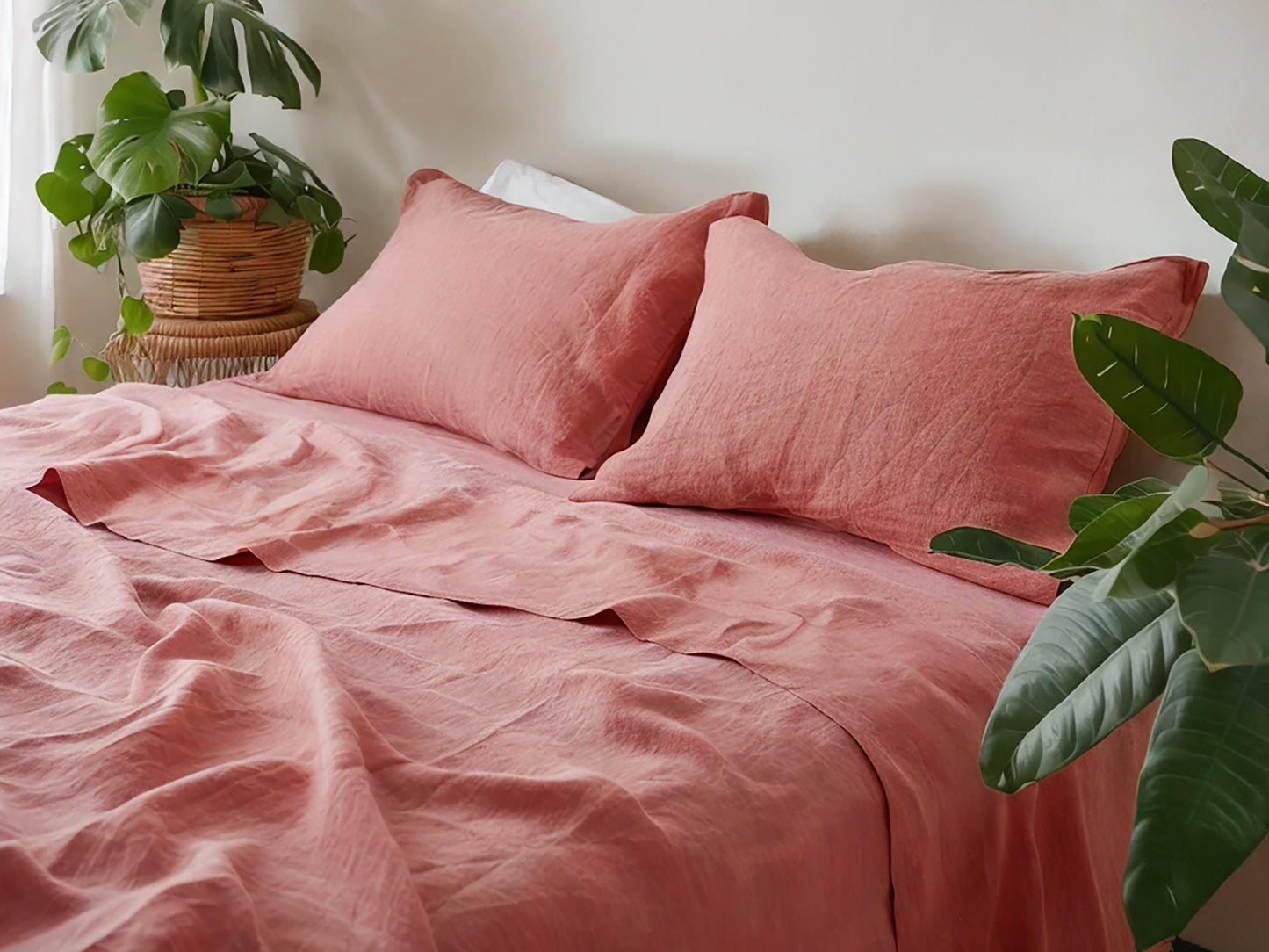 Coral linen fitted sheet 1 Fitted sheet Breathable Stonewashed Bed Sheet in 100% Natural Flax