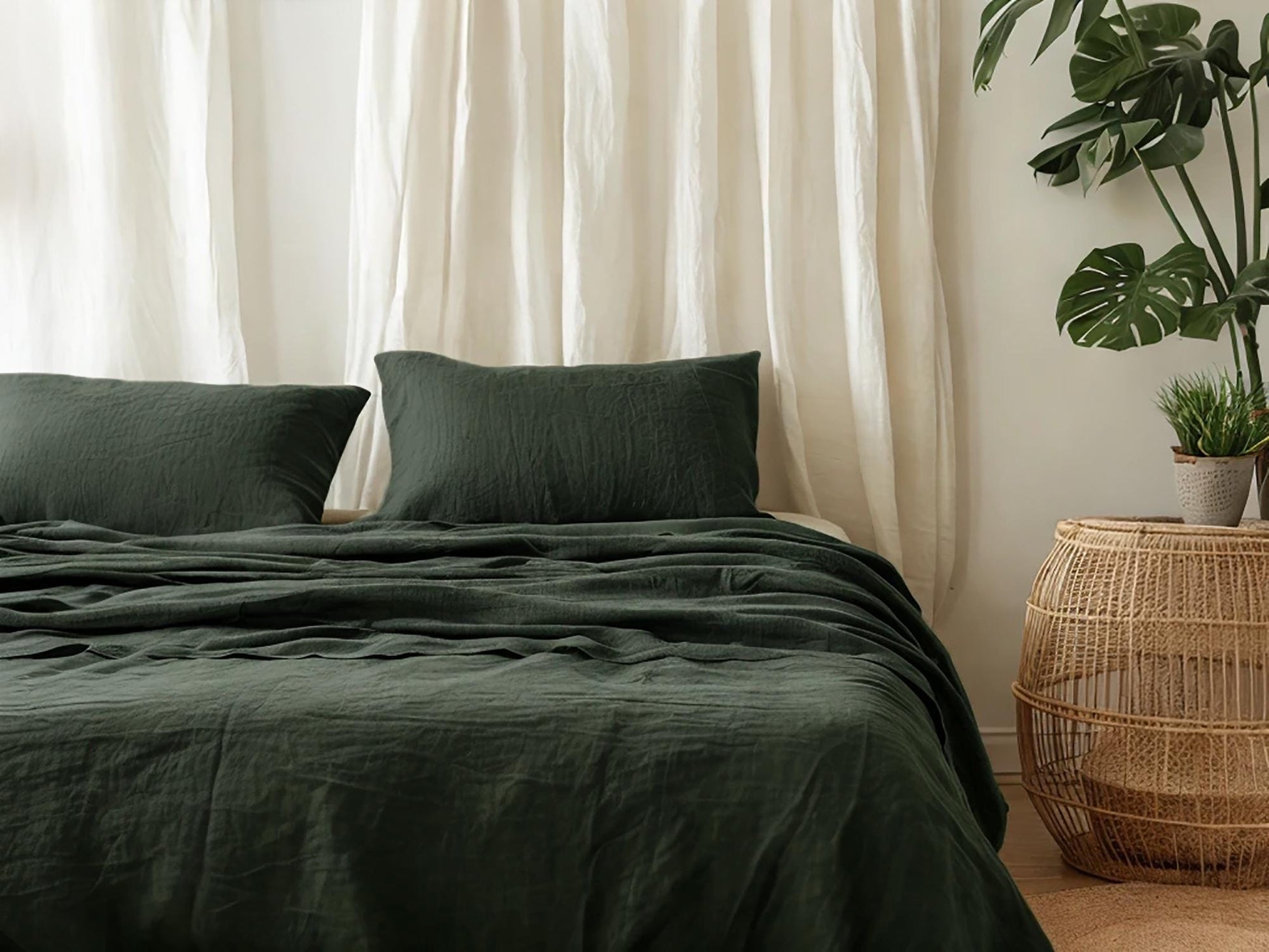 Charcoal green linen fitted sheet 1 Fitted sheet Breathable Stonewashed Bed Sheet in 100% Natural Flax