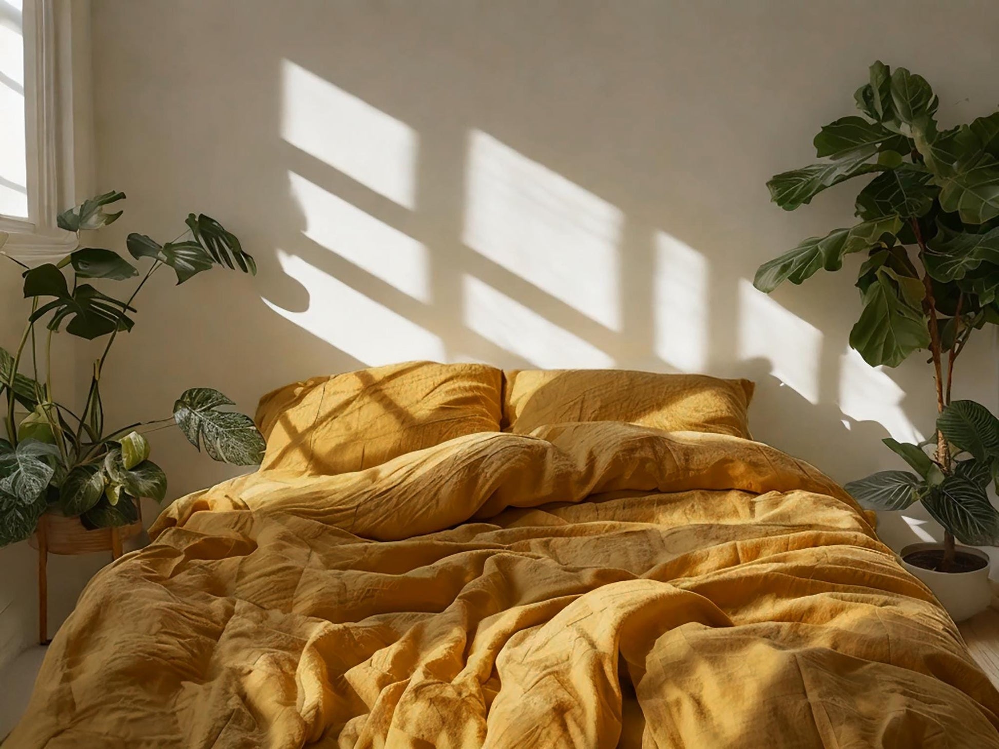 Amber Linen Bedding Set Rustic Duvet Cover and 2 Pillowcases Soft Medium Weight Bedding, Stonewashed Comfort