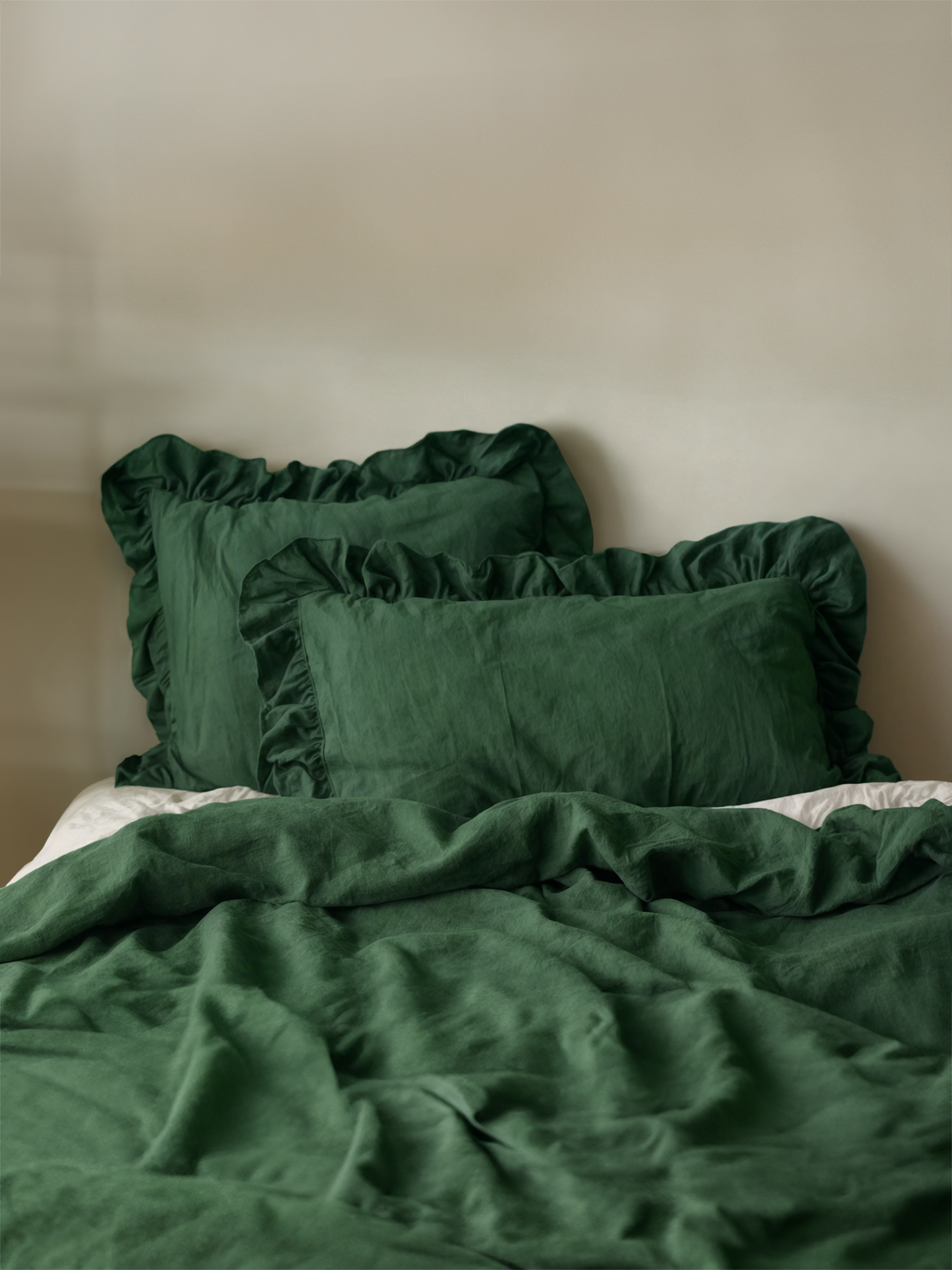 Verdant ruffled linen pillow cover