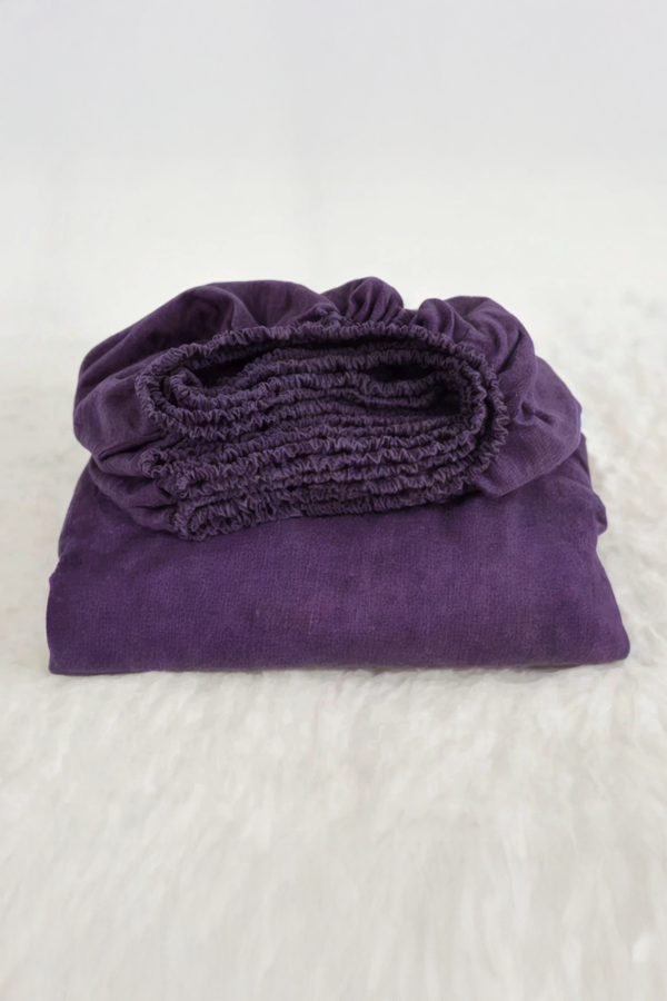 Violet linen fitted sheet