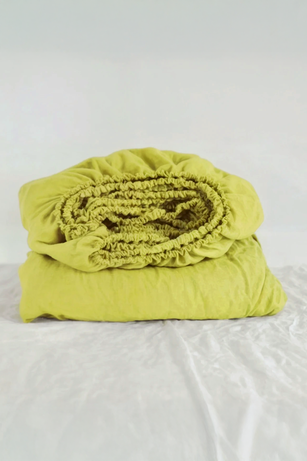 Lemon linen fitted sheet